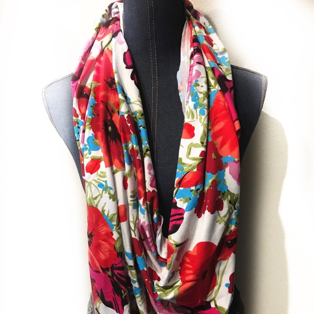 Rose Nursing Cover
